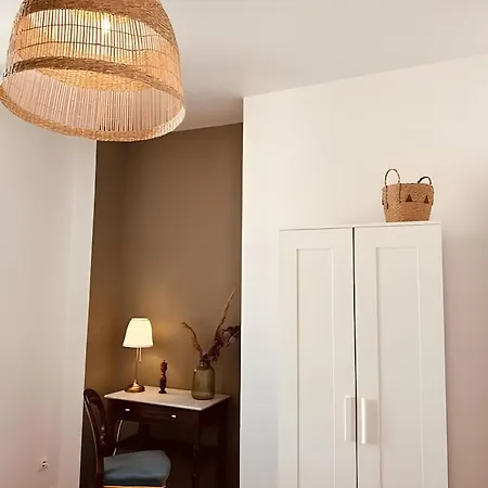 Daire St Croix Style Haussmannien Lumineux 