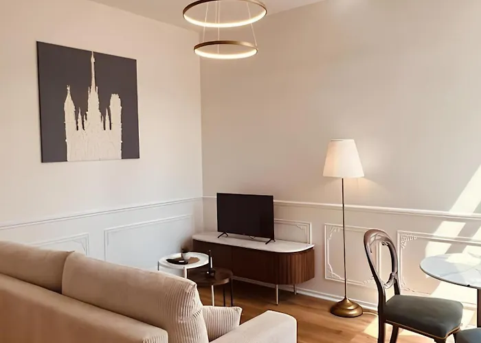 Апартаменты St Croix Style Haussmannien Lumineux 